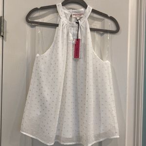 Stunning summer top! Brand new with tags! Size large by Andree by Unit!